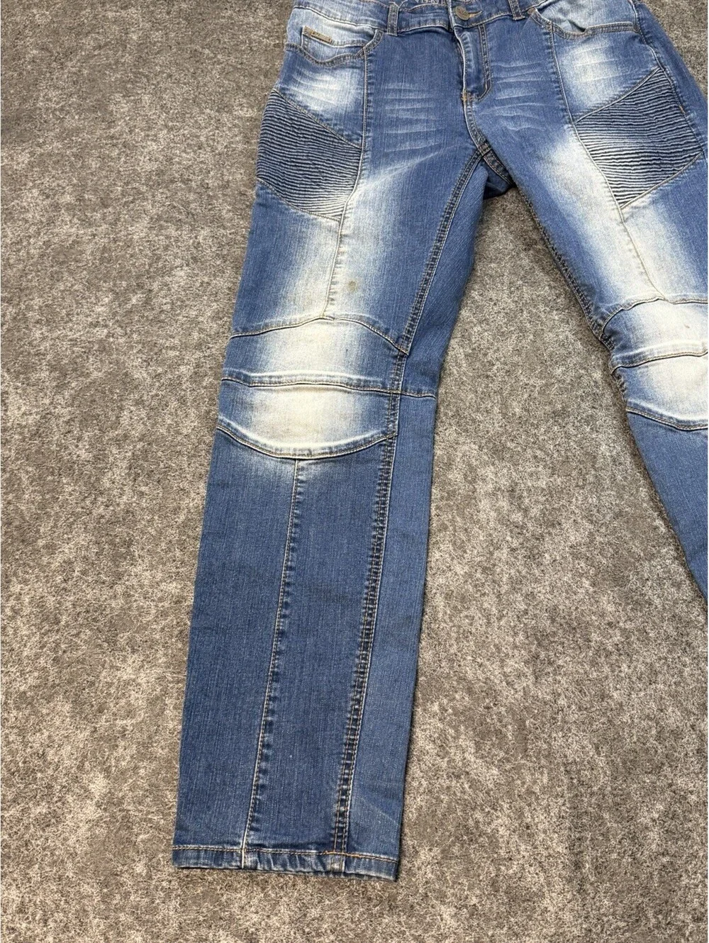 Vince Camuto V19-69 Moto Biker Jeans Mens 32x30 Slim Taper Blue NWT